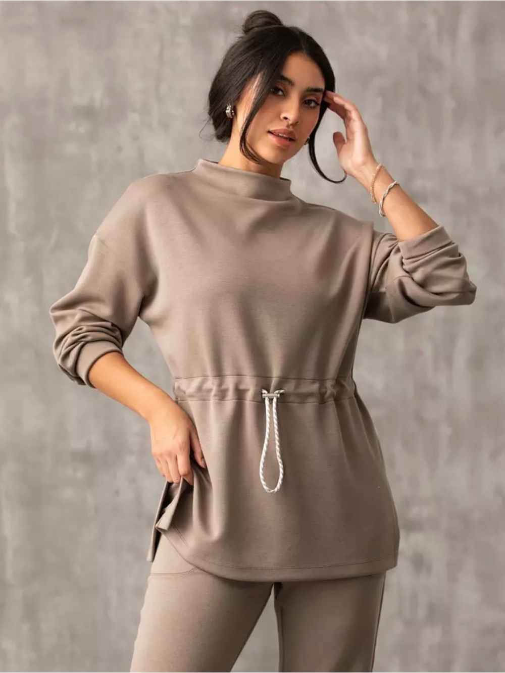 **NWT** Buckle Black Taupe Drawstring Waist Pullover Hoodie